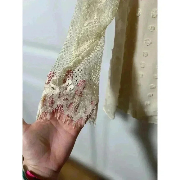 Entro Blouse Peasant Flowy Tunic Top Cream‎ Dot, Size Medium - Picture 5 of 7